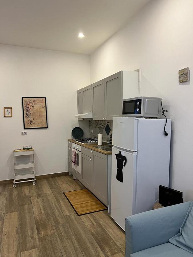 那不勒斯Casa Gaia A Due Passi Dal Duomo公寓 外观 照片